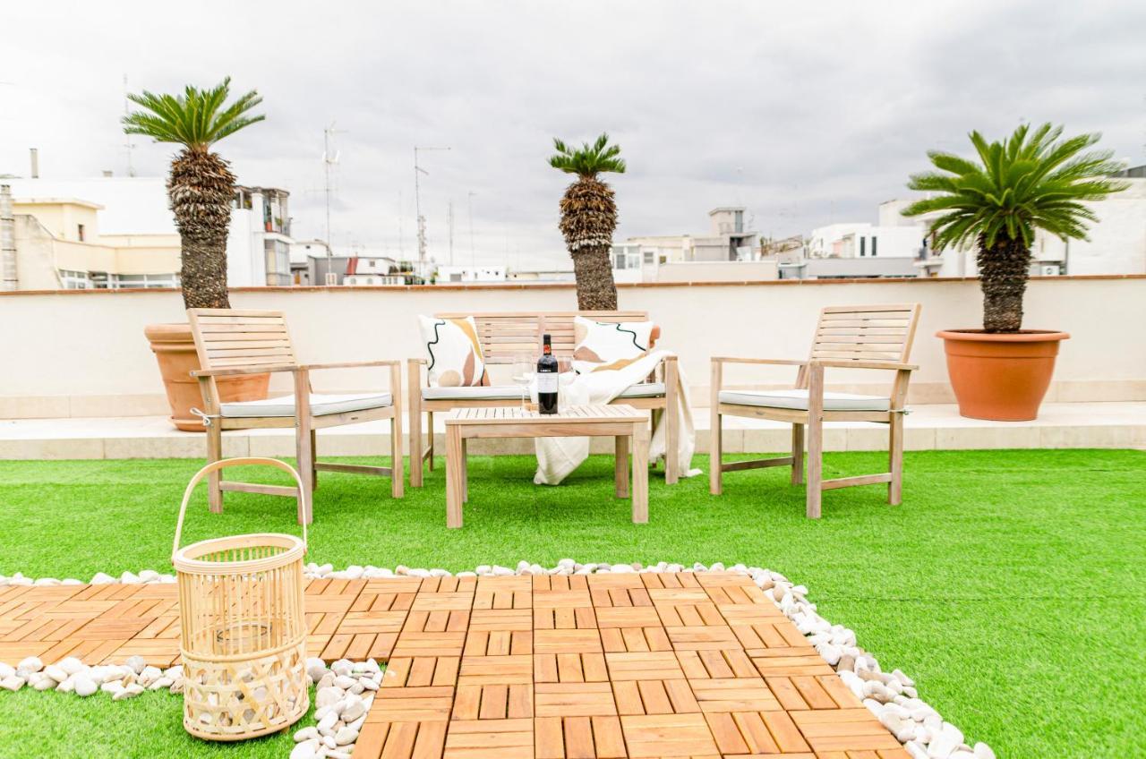 Apulialux Private 100Mq Rooftop Oasis W Jacuzzi Apartment บารี ภายนอก รูปภาพ