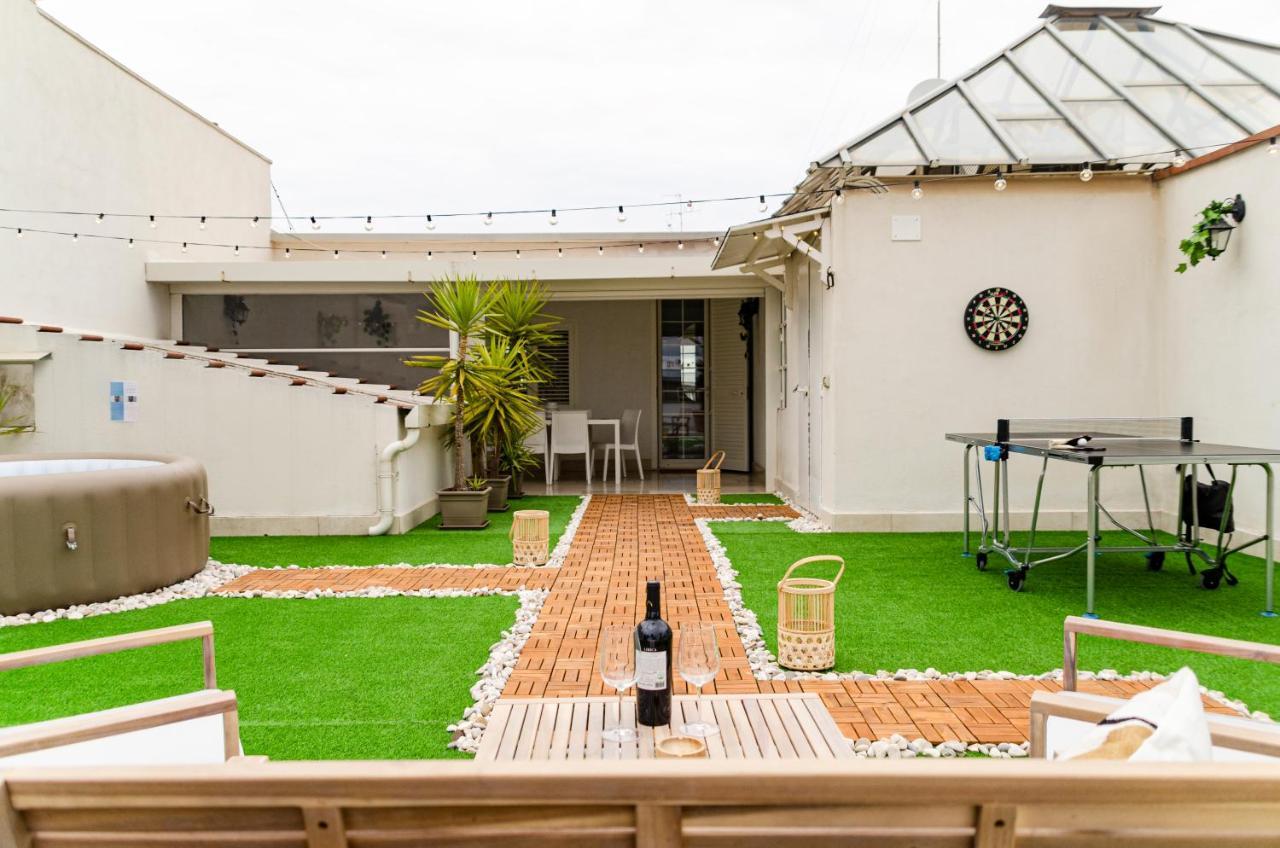 Apulialux Private 100Mq Rooftop Oasis W Jacuzzi Apartment บารี ภายนอก รูปภาพ