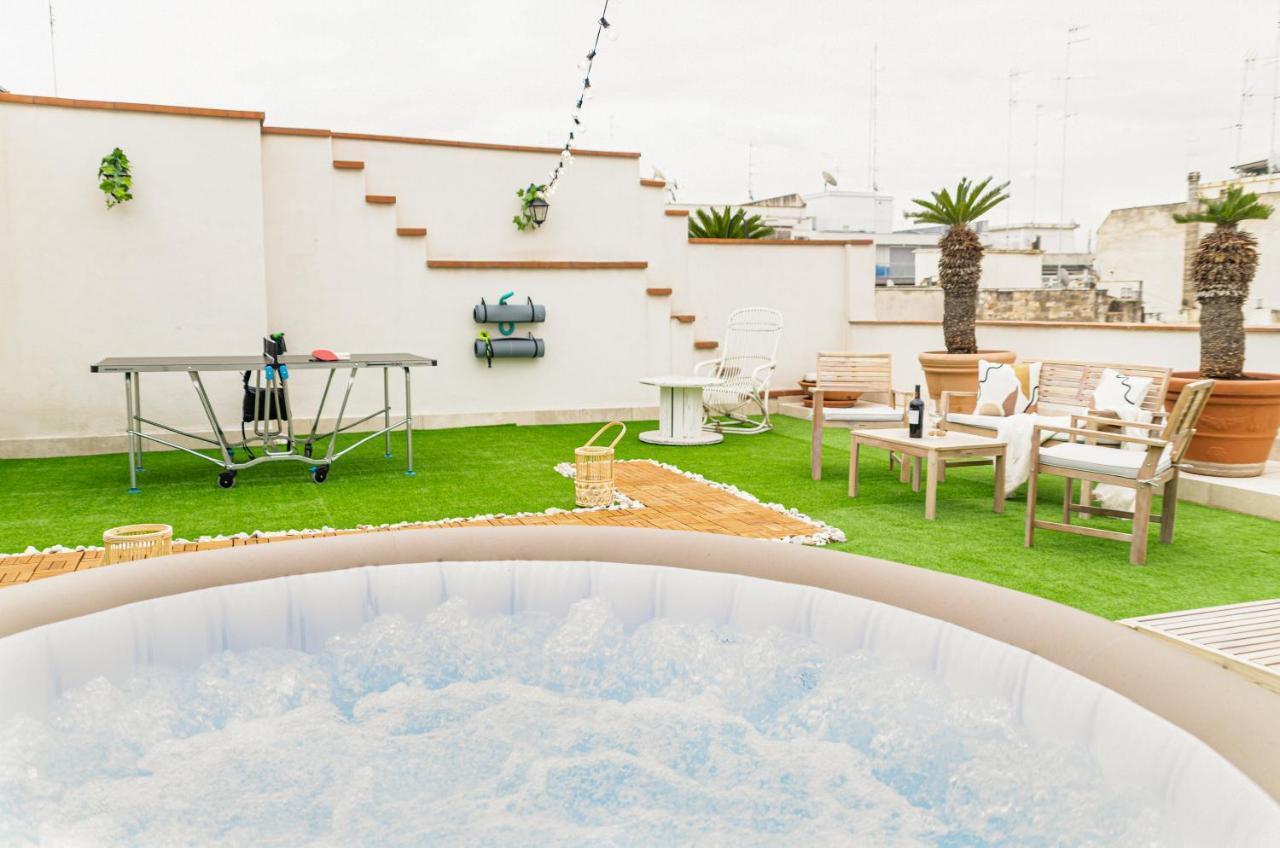 Apulialux Private 100Mq Rooftop Oasis W Jacuzzi Apartment บารี ภายนอก รูปภาพ